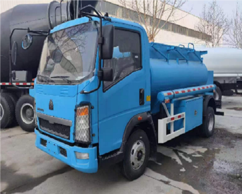 PETROL TANK TRUCK