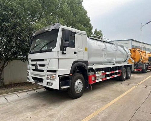 6X4 SUCTION TRUCK LHD